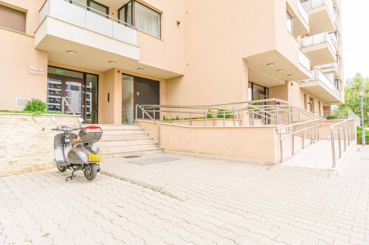 Apartamento Amazing Luxury Aviatiei Bucarest Exterior foto